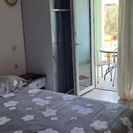 דירה Natali - One Bedroom With Balcony App3 *